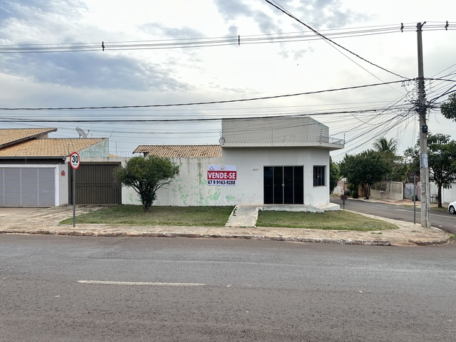 Vendo casa - com Salão / Monte Castelo (escuta proposta).