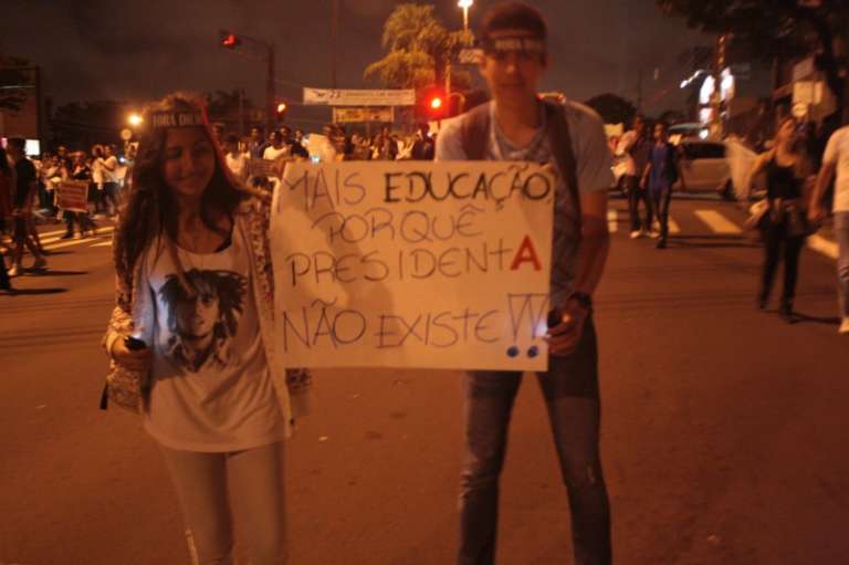 Educação também foi foco de protesto. (Foto: Marcos Ermínio)