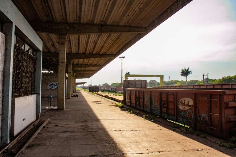 Estação de Corumbá. (Foto: Kisie Ainoã)