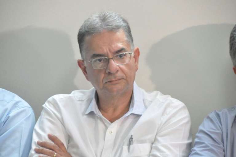 Ex-secretário no governo de Wilson Barbosa Martins, Nelson Tavares assume a Saúde. (Foto:Marcelo Calazans)