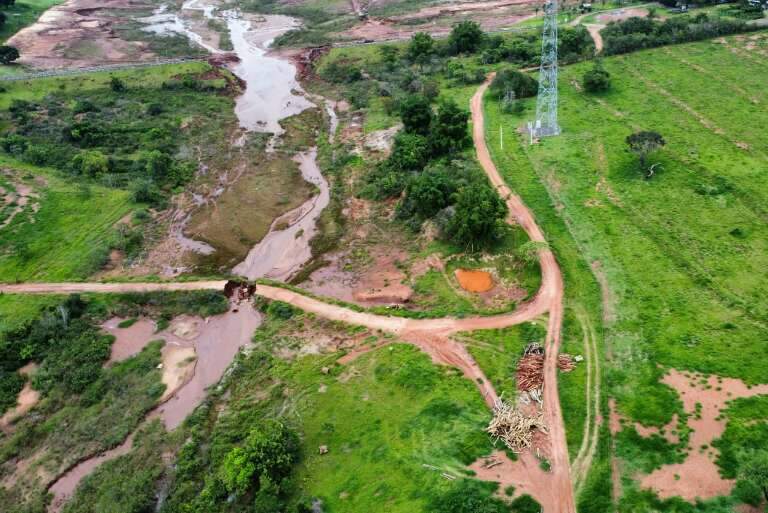 Acessa ao Nasa Park após chuva em Campo Grande (Foto: Osmar Veiga/Campo Grande News)