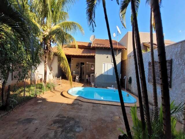 Vendo casa no Residencial Oliveira R$480mil (aceita permuta)