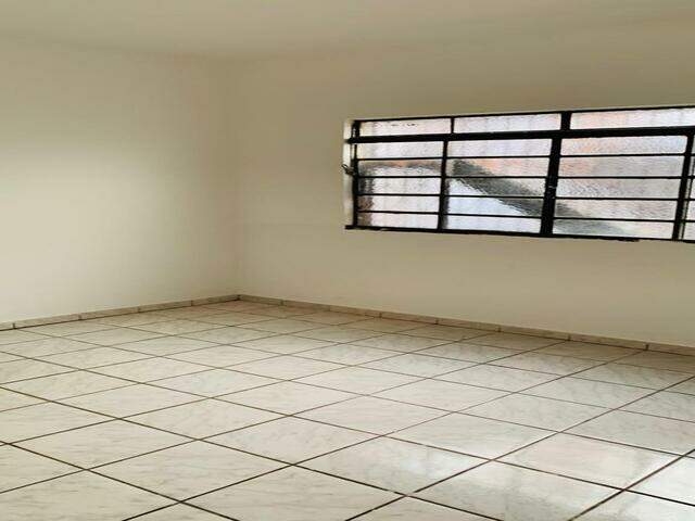 VENDO CASA  BAIRRO VILA CARVALHO