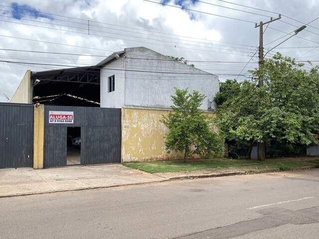 Alugo Galp&atilde;o comercial - Cruzerio - Monte Castelo 