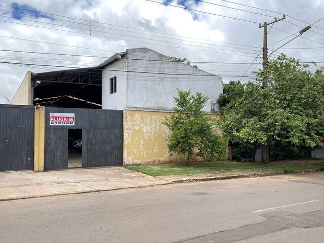 Alugo Galp&atilde;o Comercial - Valor R$5 mil - Monte Castelo