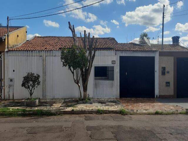 EXCELENTE CASA PRECO IMPERDIVEL NAO DA FINANCIAMENTO