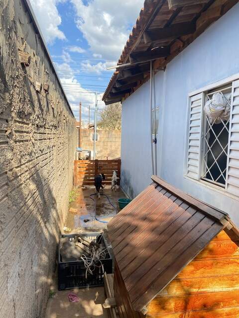 vendo casa bairro Canguru R$150mil