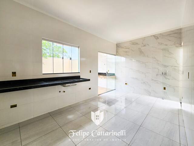 Casa &agrave; venda pr&oacute;ximo ao Aeroporto