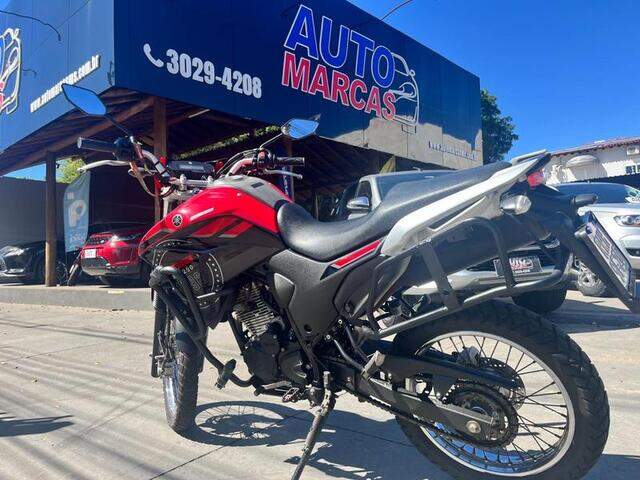 XTZ 250 LANDER