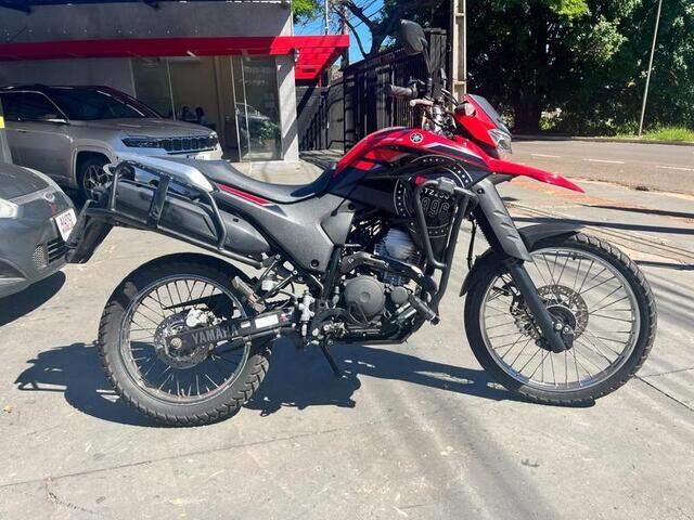 XTZ 250 LANDER