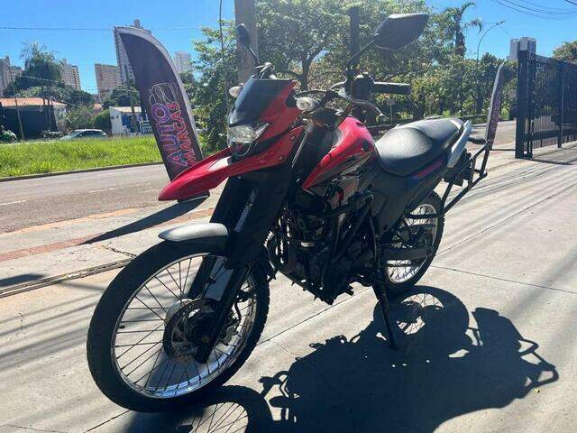 XTZ 250 LANDER