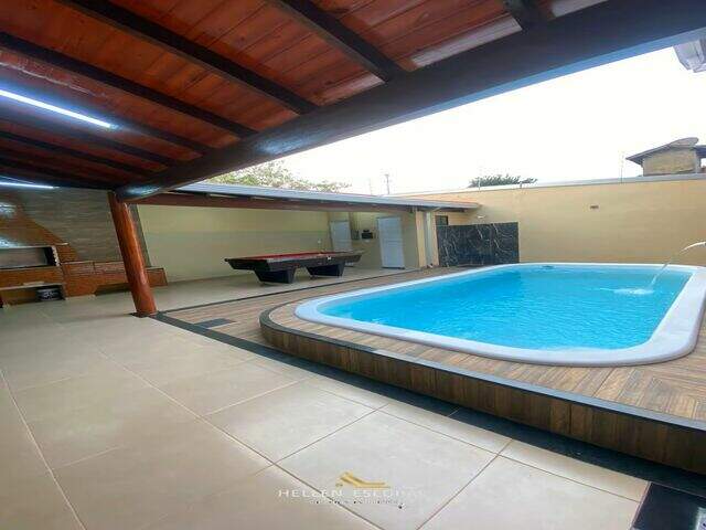 Casa &agrave; venda no P&ecirc;nfigo! 