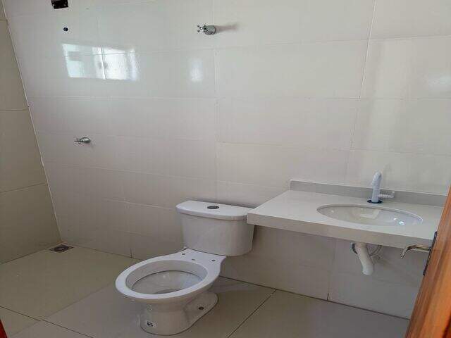 Oportunidade no Cambar&aacute;! Casa Nova e Moderna por R$ 250 mil!