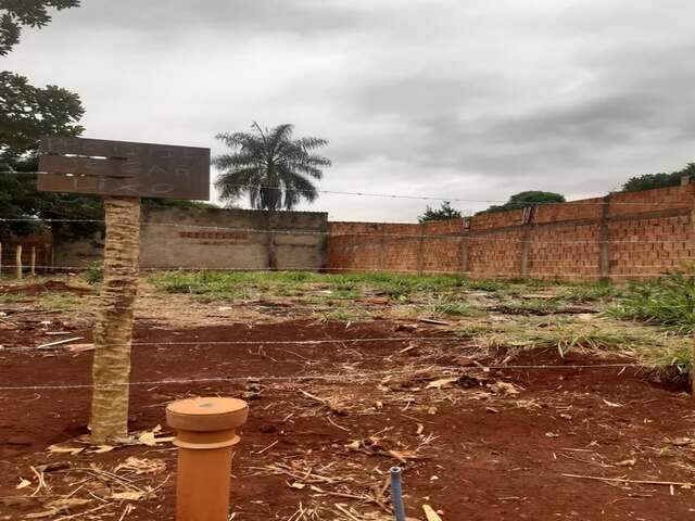 Terreno 10x25 (250m&sup2;) com Documenta&ccedil;&atilde;o OK - Jardim Carioca (Nova Campo Grande)