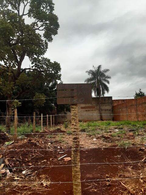 Terreno 10x25 (250m&sup2;) com Documenta&ccedil;&atilde;o OK - Jardim Carioca (Nova Campo Grande)