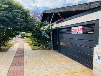 Vendo Casa - Bairro Novos Estados - c/ Piscina 