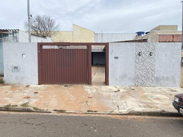 Vendo casa bairro Novos Estados 