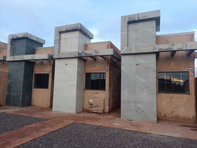 casa t&eacute;rrea no Bela Laguna 