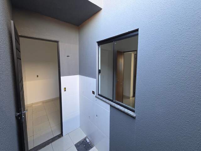 vendo casa t&eacute;rrea em condom&iacute;nio no Santa Em&iacute;lia 