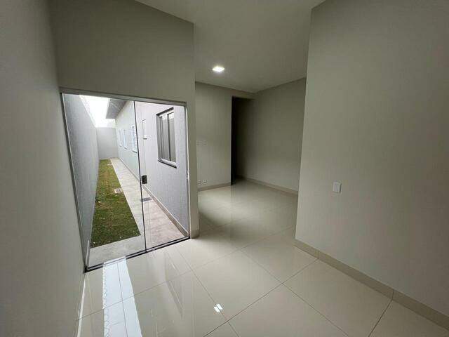 casa t&eacute;rrea no Nova Lima a.c 75m l a.t 150 m