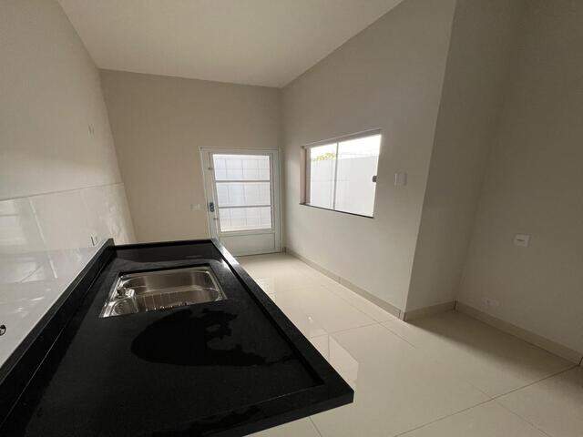 casa t&eacute;rrea no Nova Lima a.c 75m l a.t 150 m