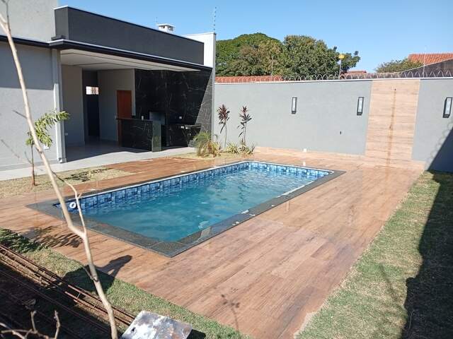 vendo casa na pioneira 