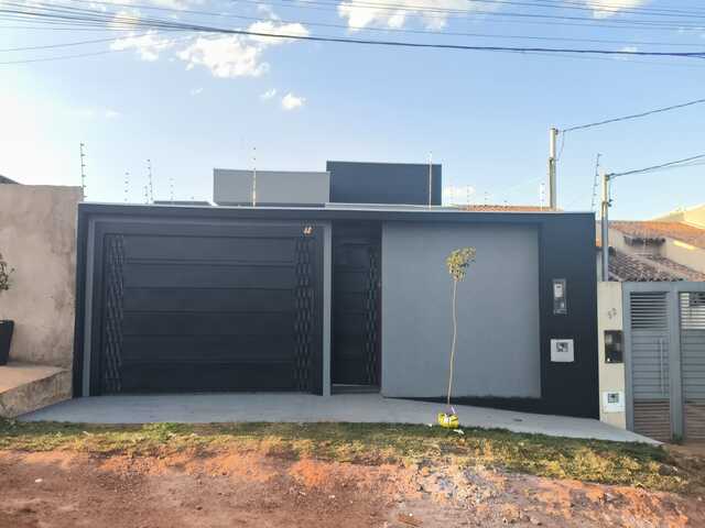 vendo casa t&eacute;rrea no Jardim Aqu&aacute;rio 