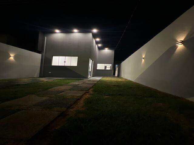 vendo casa t&eacute;rrea no Recanto do Cerrado 