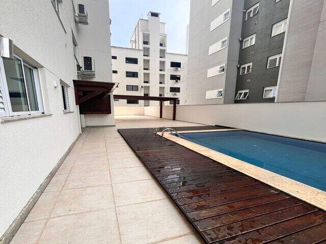 Vendo maior apart. com Terraço no Centro de Balneario Camboriú,SC
