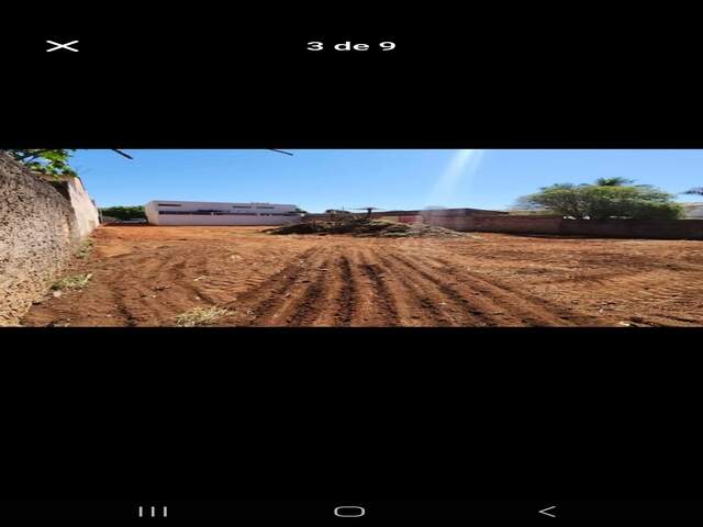 Alugo Terreno 900m&sup2;