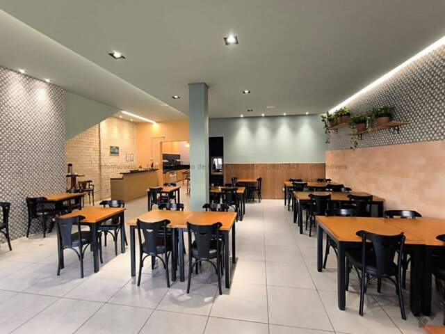 OPORTUNIDADE! Restaurante pronto para trabalhar no coração do Jd dos Estados