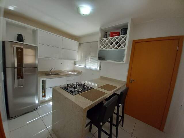 Sobrado em Condom&iacute;nio com 3 dormit&oacute;rios no Bairro Jardim Veraneio