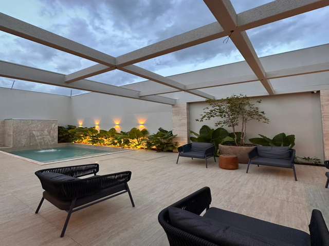 Casa t&eacute;rrea com 3 su&iacute;tes na Vila Nascente pr&oacute;ximo da Av Hiroshima