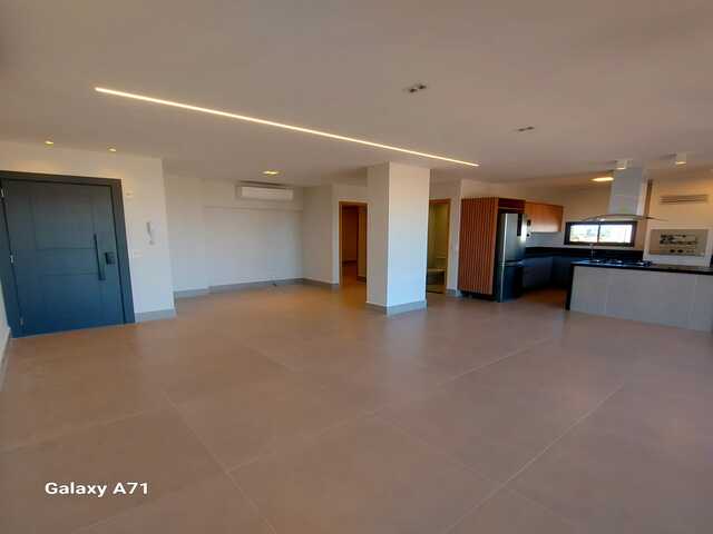 Apartamento Jardim dos Estados Semimobiliado