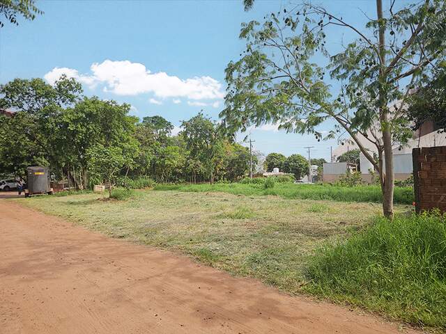 Terreno de esquina 14,10 x 30,68 m Vivendas do Parque - (67) 99292-9002