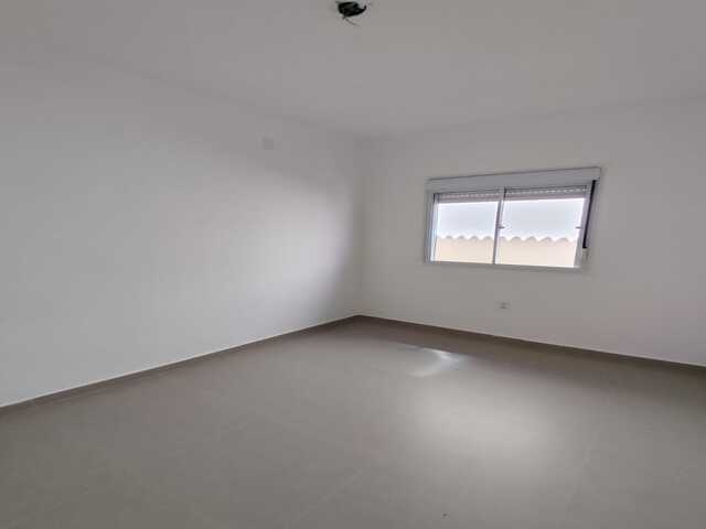 Casa T&eacute;rrea em Condom&iacute;nio no Parque dos Novos Estados