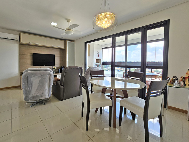 Apartamento (Gaudi) - Jd. Dos Estados - 03 dormit&oacute;rios, nascente e andar alto 