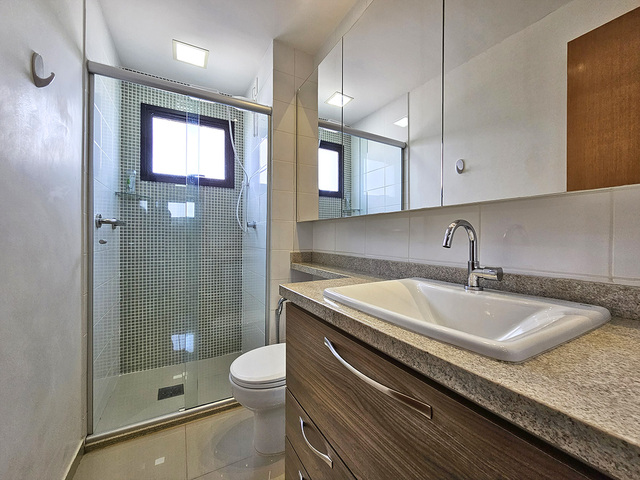 Apartamento (Gaudi) - Jd. Dos Estados - 03 dormit&oacute;rios, nascente e andar alto 