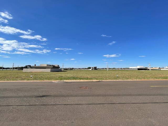 Terreno em Condom&iacute;nio &agrave; venda no Reserva Santa In&ecirc;s no Bairro Nova Lima