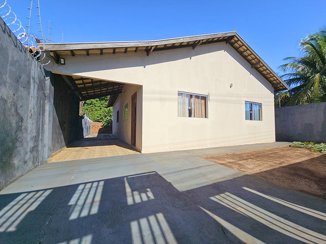 Ótima casa térrea em terreno de 610 m² - Jd. Imá – (67) 99292-9002