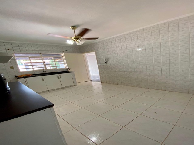 casa t&eacute;rrea (fundos)  com piscina e &aacute;rea gourmet - prox Rua da Divis&atilde;o