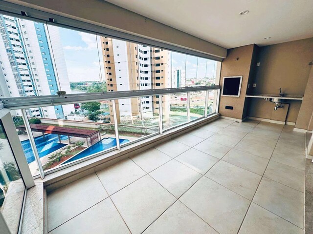 OPORTUNIDADE no Royal Park | 4 Quartos (2 Su&iacute;tes) | 142 m&sup2; + 2 Vagas
