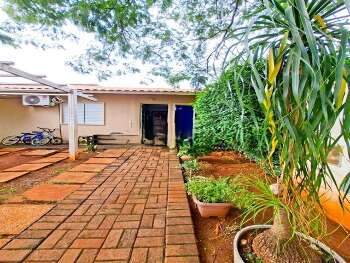 OPORTUNIDADE NO VILLAGE PARATI I CASA DE 50 m&sup2; PRONTA PARA MORAR!  