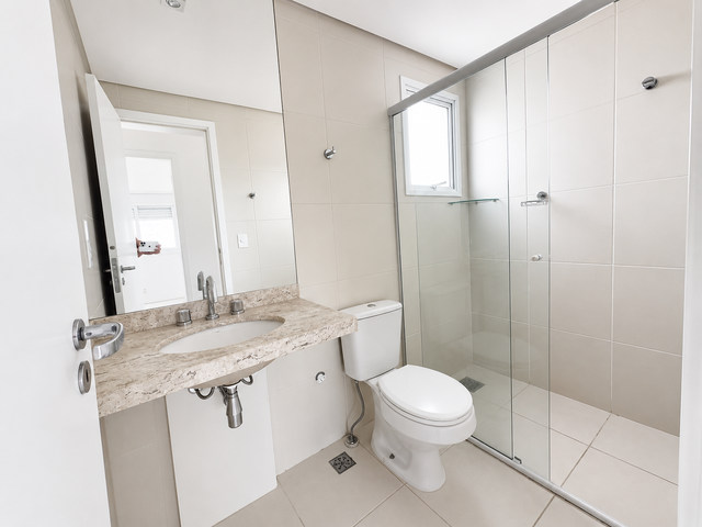 Oportunidade no Royal Park | 4 Quartos (2 Su&iacute;tes) | 142 m&sup2; + 2 Vagas