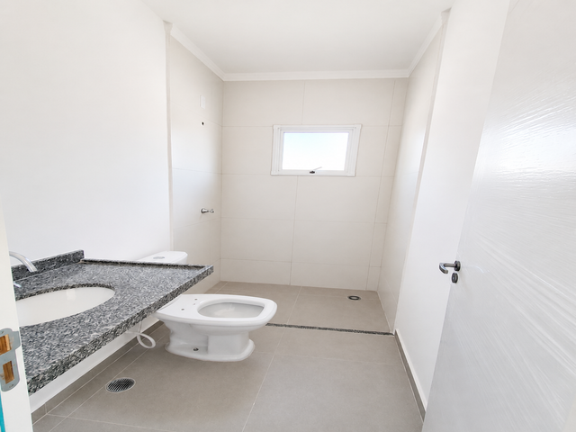Sobrado Moderno | 118,84 m&sup2; | 3 Quartos (1 Su&iacute;te) | Conforto e Funcionalidade