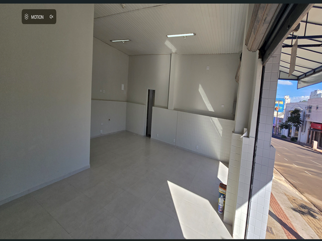 Salão comercial reformado centro
