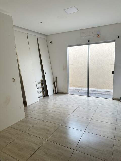 Vendo Casa - Estrela Dalva - com Piscina 