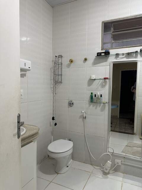 Vendo - casa prox. Av. Fernando Correa da costa - Vila Gloria