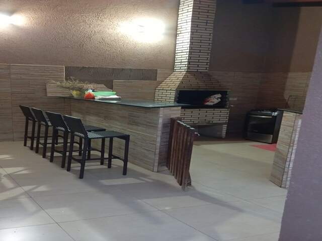 Vendo casa dentro do condominio - Monte Castelo 