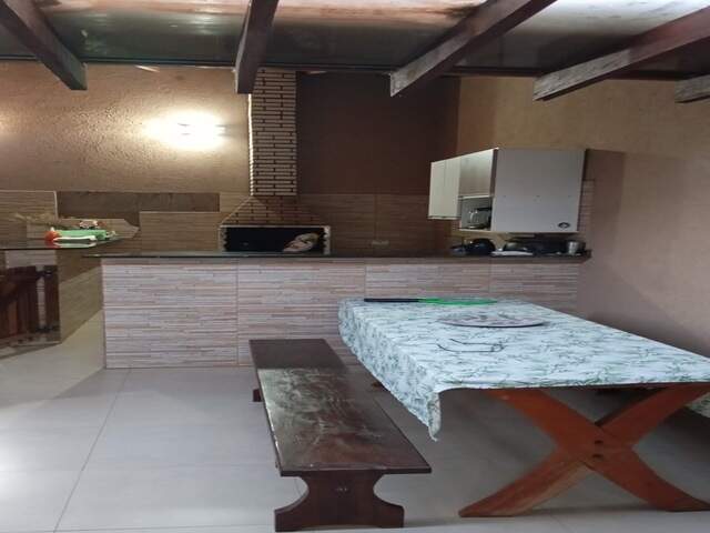 Vendo casa dentro do condominio - Monte Castelo 